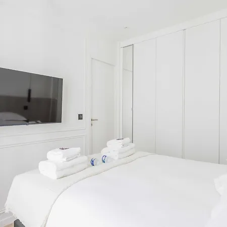 Apartment Charming Near Montmartre - Mobility Lease *